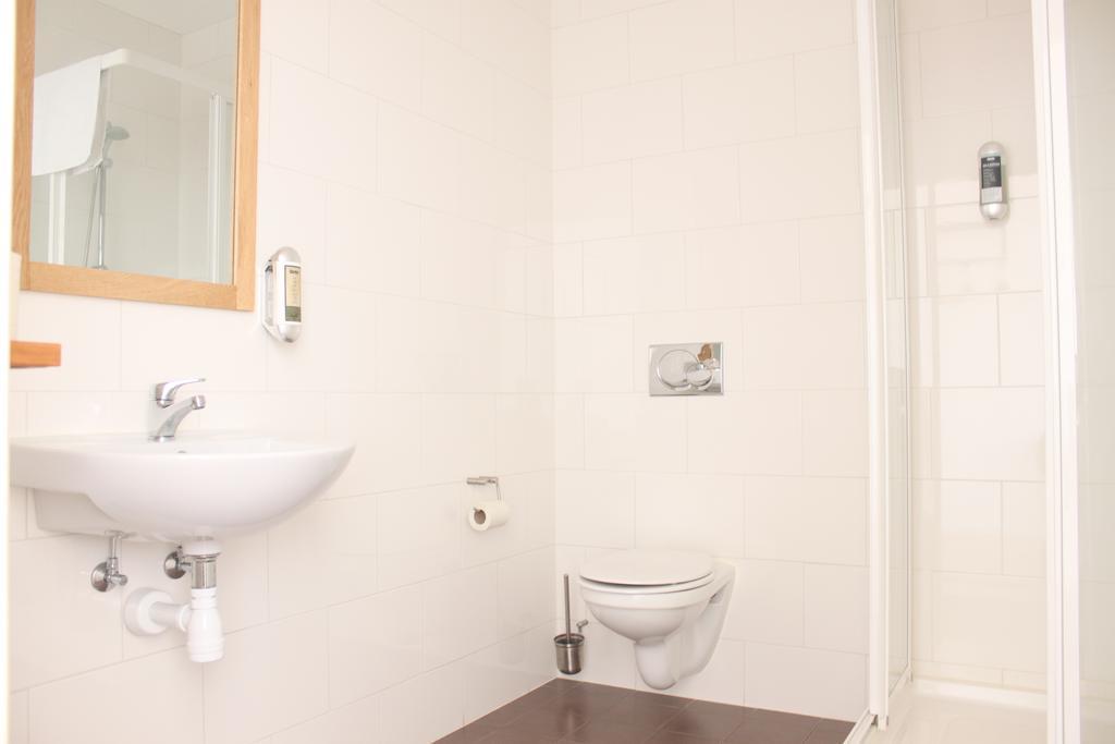 Guesthouse Eleven Hotel Arvika Luaran gambar