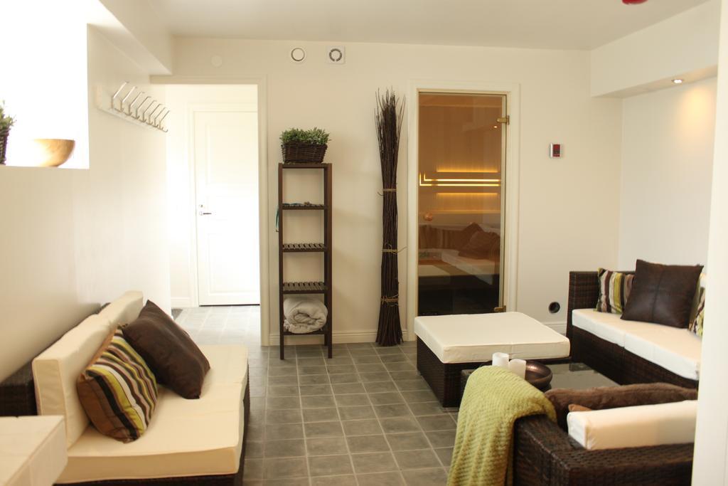 Guesthouse Eleven Hotel Arvika Luaran gambar