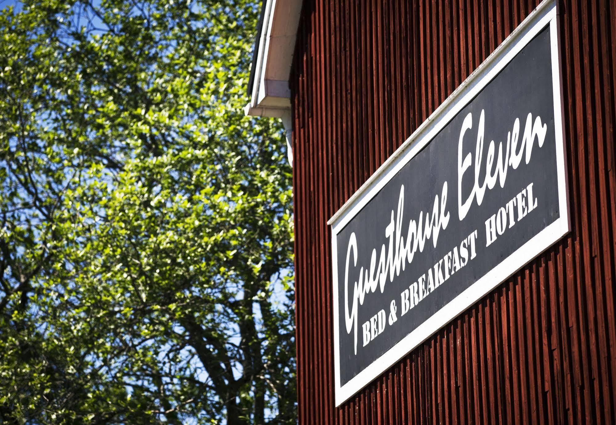 Guesthouse Eleven Hotel Arvika Luaran gambar