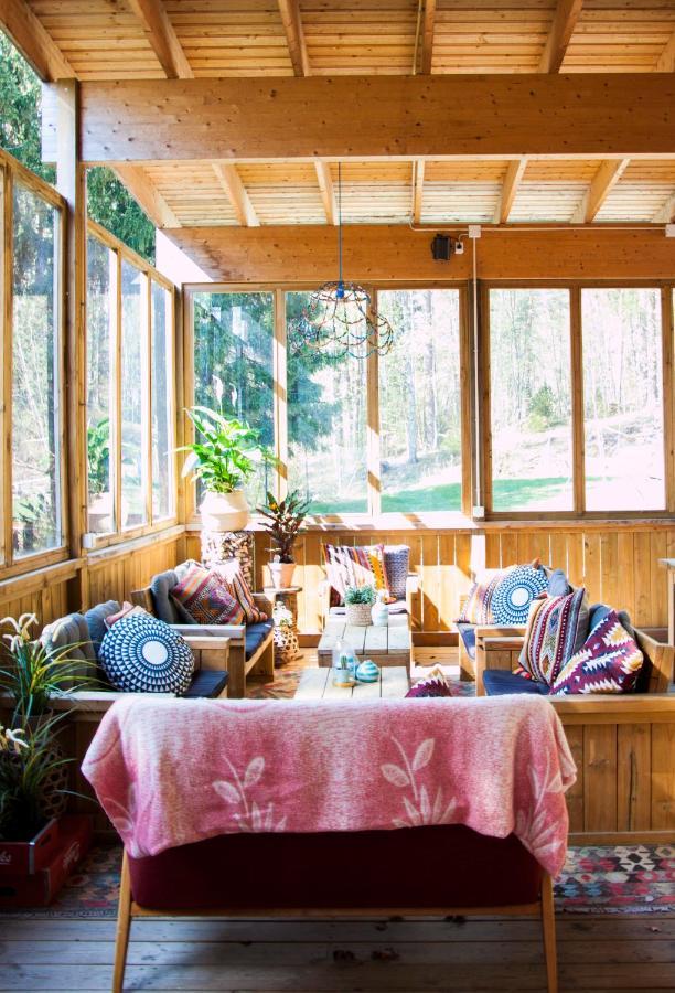Guesthouse Eleven Hotel Arvika Luaran gambar