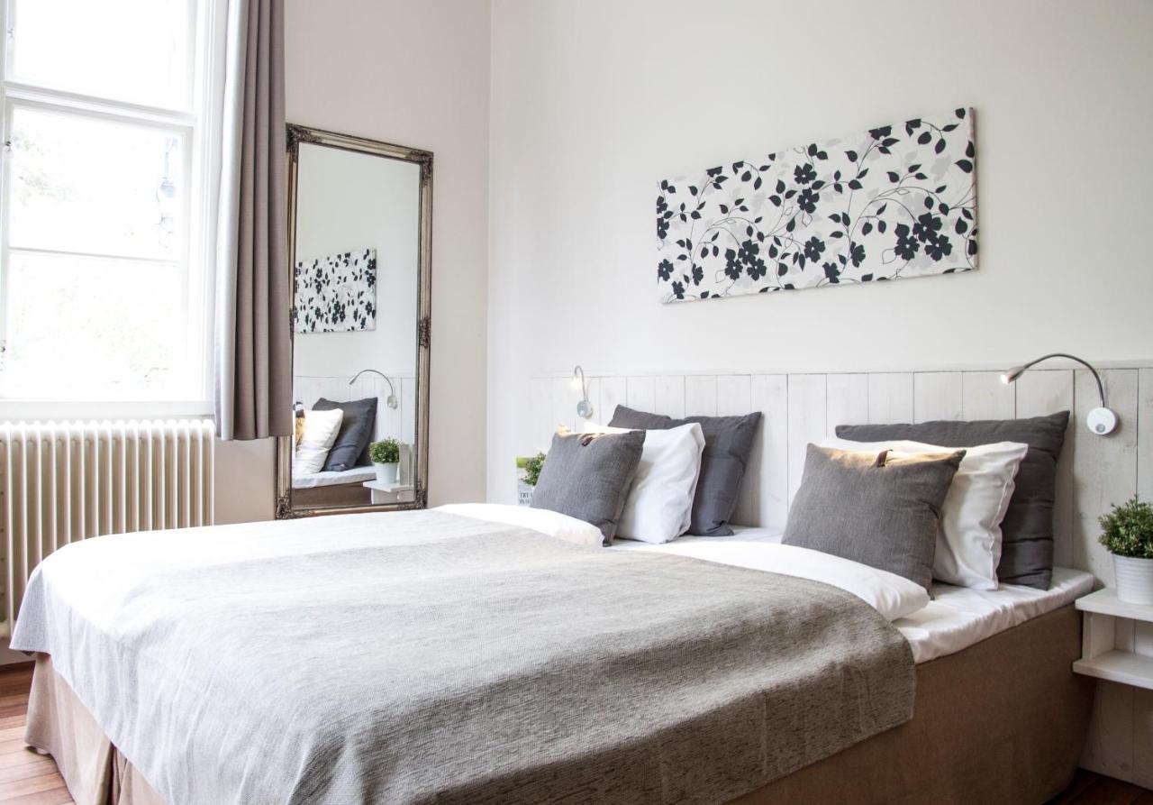 Guesthouse Eleven Hotel Arvika Luaran gambar